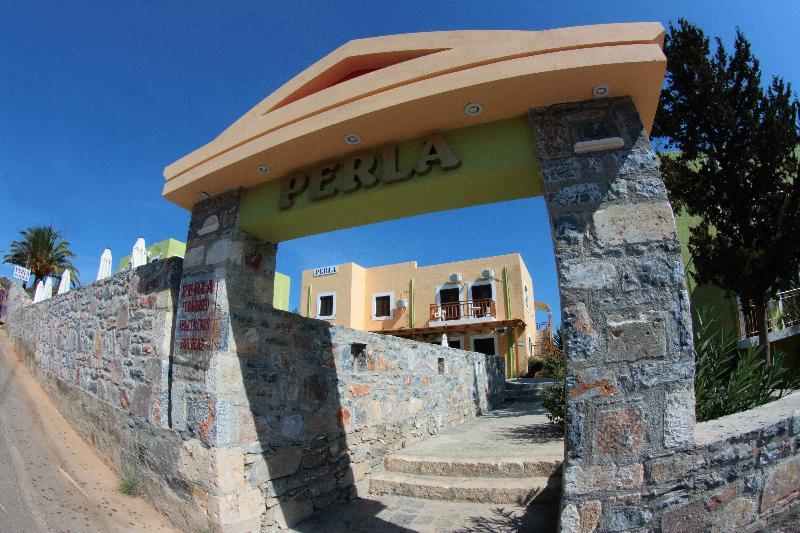 Perla Hotel Agia Pelagia  Exterior photo